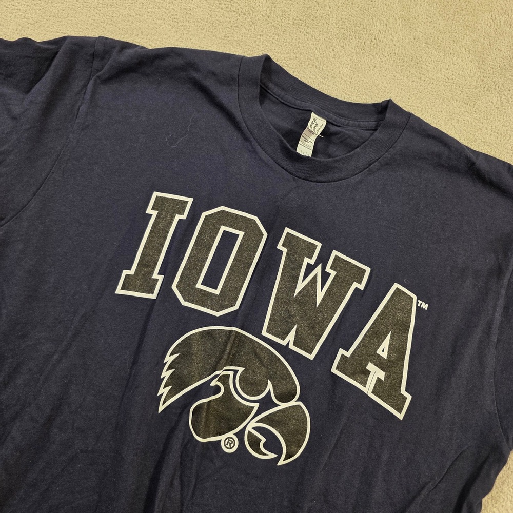 American Apparel Iowa T-Shirt Mens Large Navy Blue Hawkeyes NCAA College Sports